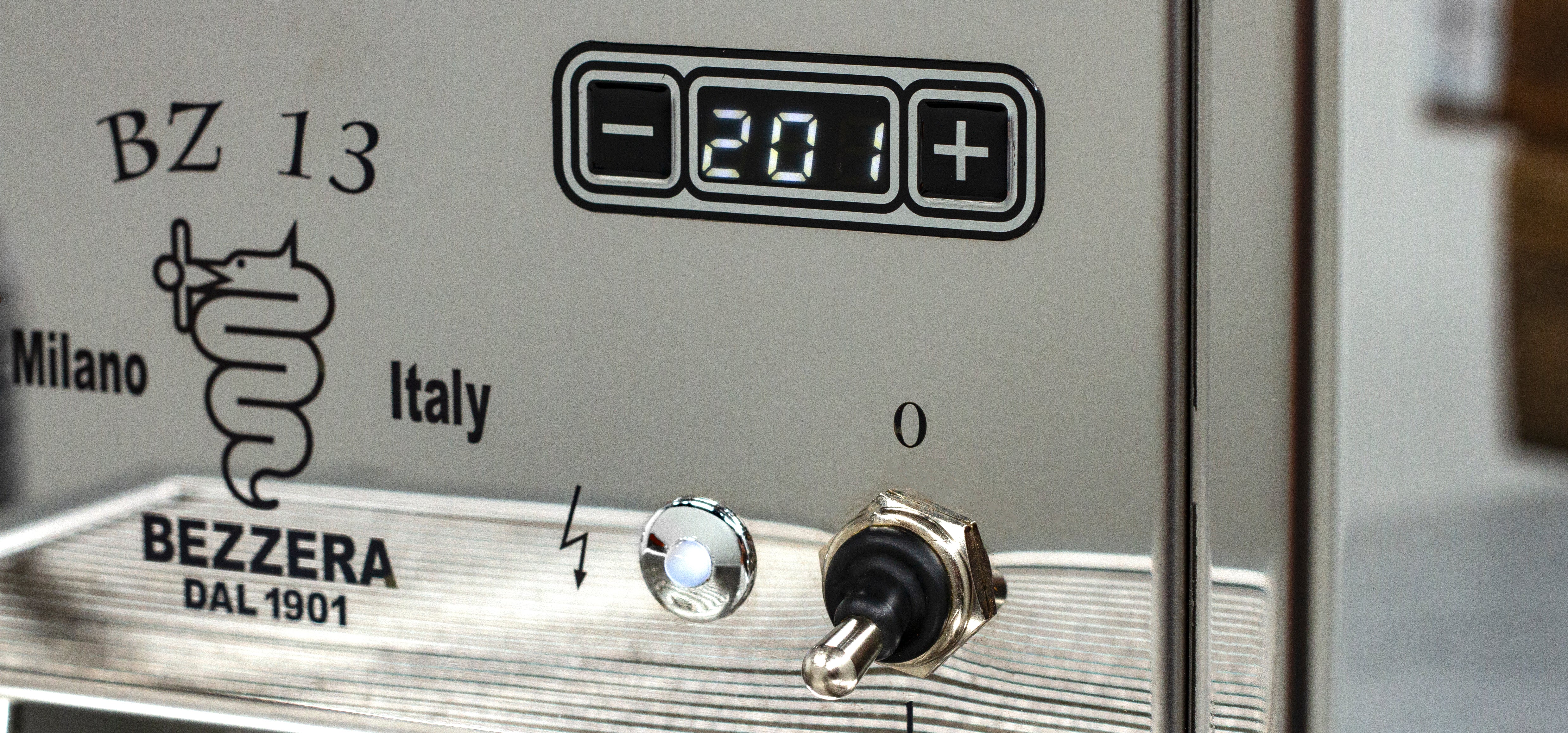 Bezzera BZ13 DE Espresso Machine - Special Edition - Image 11