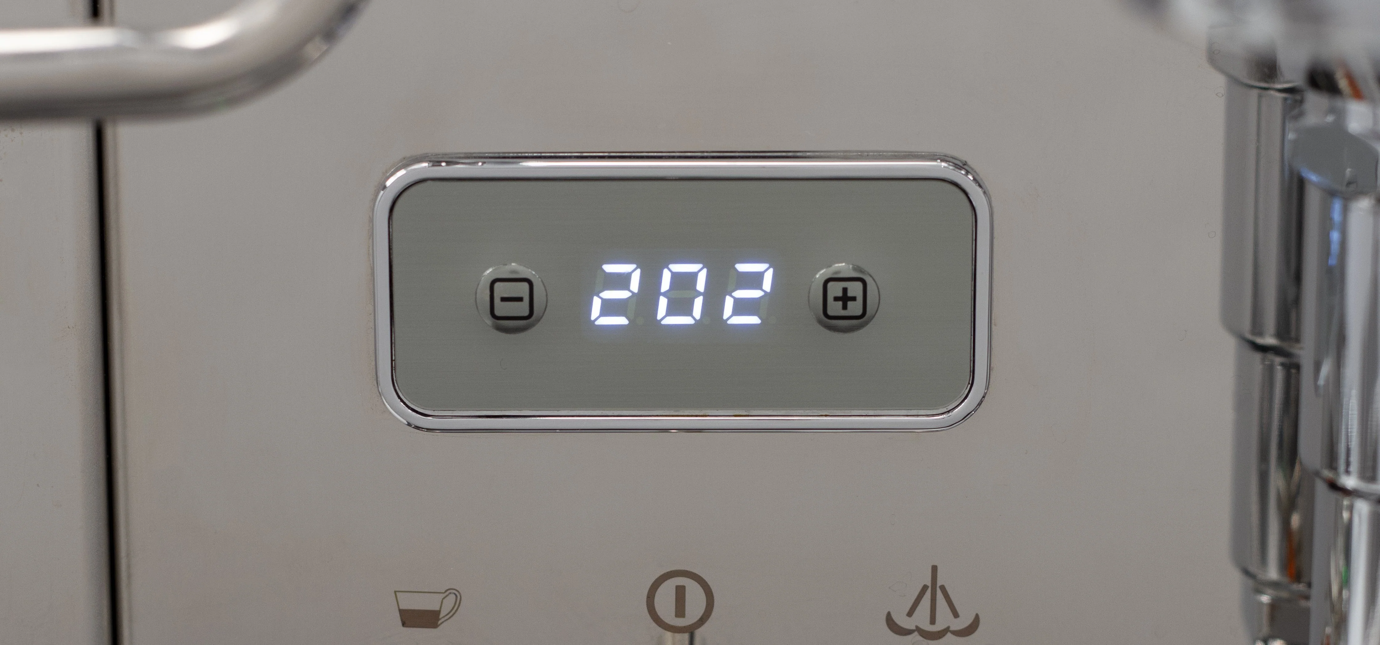 ECM Synchronika Espresso Machine - Image 10