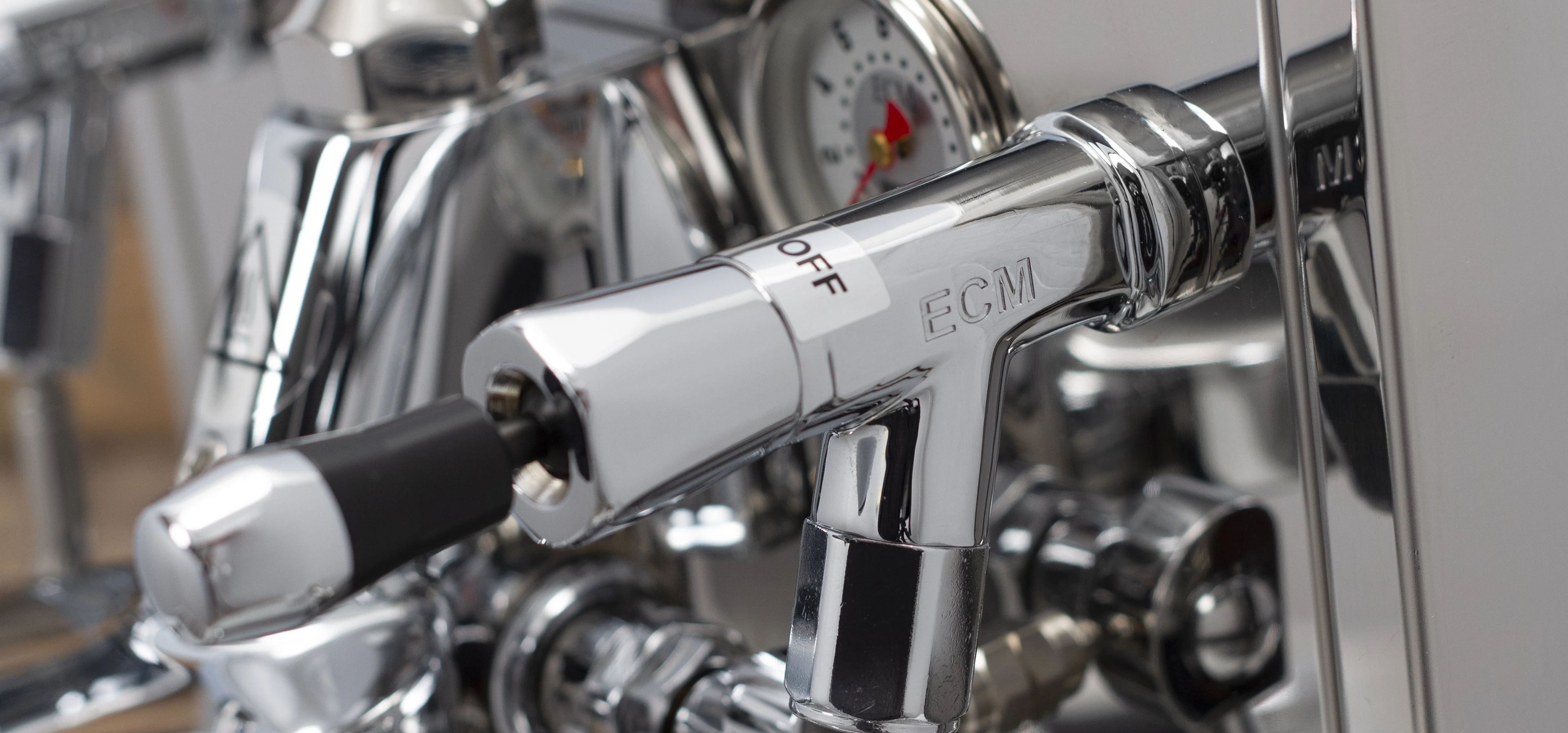 ECM Synchronika Espresso Machine - Image 12